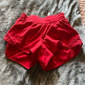 Hotty hot low rise dark red lululemon shorts